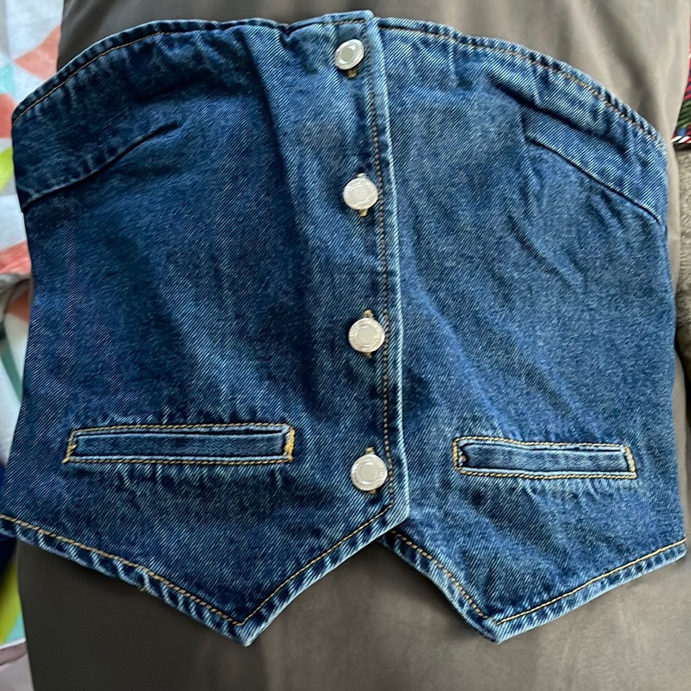 BRAND NEW Pretty Little Thing Denim Button Up Strapless Shirt US 6/8